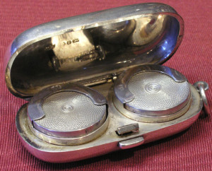Silver sovereign case said to have belonged to Arthur Sullivan